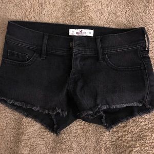 Hollister cut off shorts
